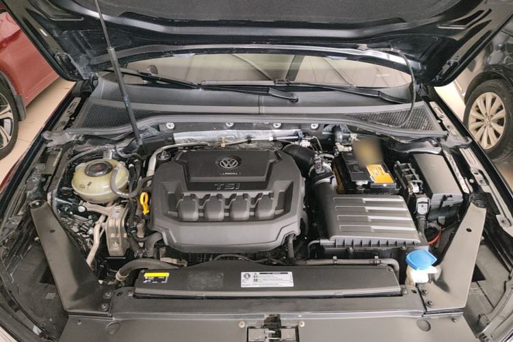 Used Volkswagen Magotan 2020 330TSI DSG Luxury Edition Engine Bay