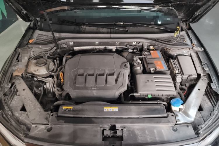 Used Volkswagen Magotan 2020 330TSI DSG Luxury Edition Engine Bay