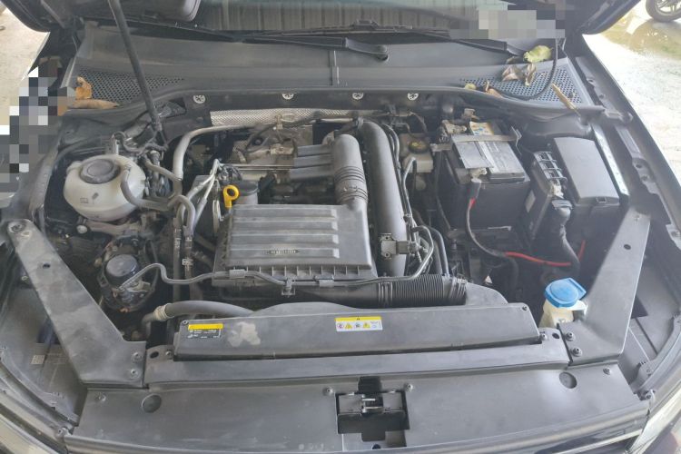 Used Volkswagen Magotan 2020 280TSI DSG Comfort Edition Engine Bay