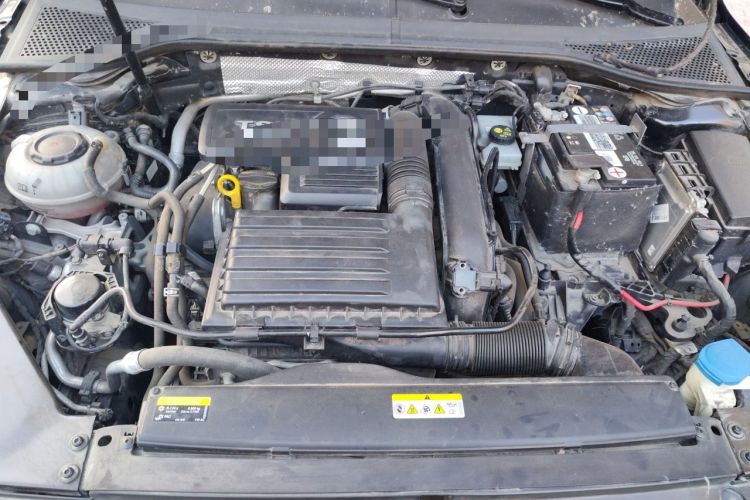 Used Volkswagen Magotan 2020 280TSI DSG Comfort Edition Engine Bay