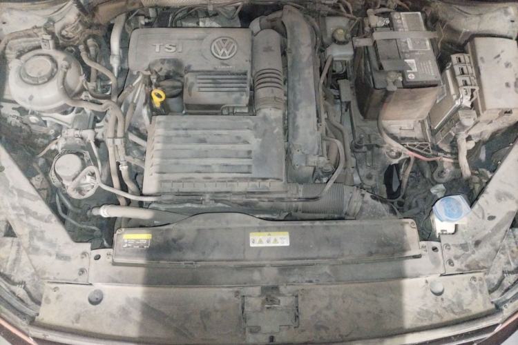 Used Volkswagen Magotan 2020 280TSI DSG Comfort Edition Engine Bay