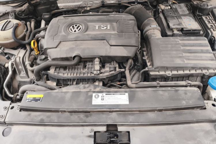 Used Volkswagen Magotan 2020 380TSI DSG Luxury Version Engine Bay