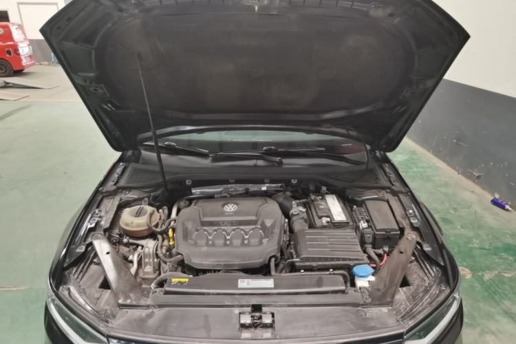 Used Volkswagen Magotan 2020 330TSI DSG Luxury Edition Engine Bay