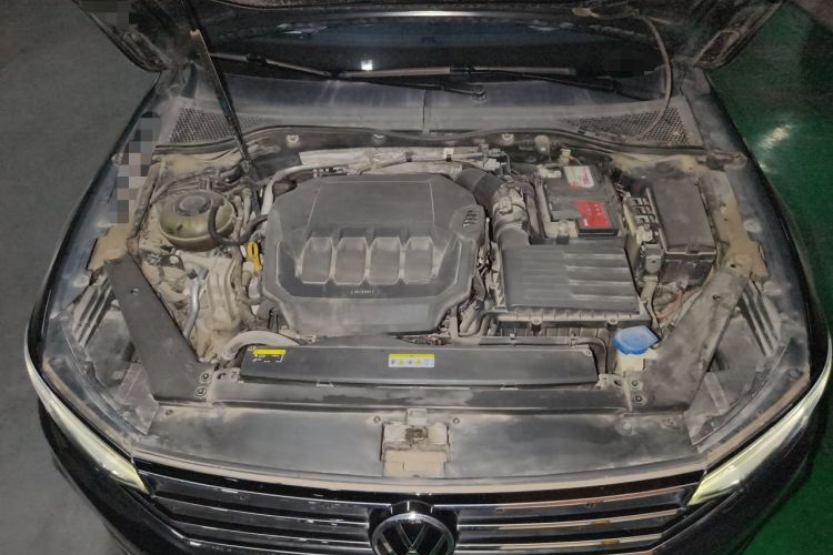 Used Volkswagen Magotan 2020 330TSI DSG Luxury Edition Engine Bay