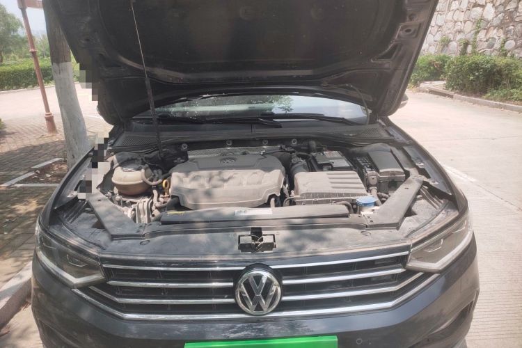 Used Volkswagen Magotan 2020 330TSI DSG Luxury Edition Engine Bay