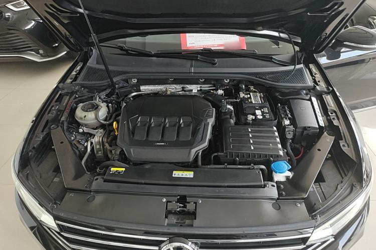 Used Volkswagen Magotan 2020 330TSI DSG Luxury Edition Engine Bay