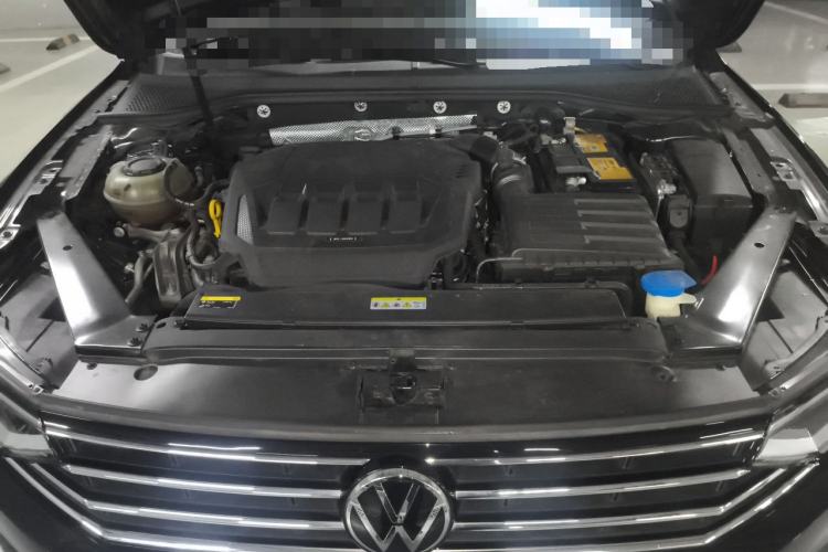 Used Volkswagen Magotan 2020 330TSI DSG Luxury Edition Engine Bay