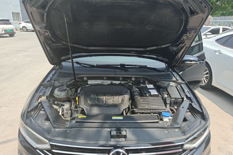 Used Volkswagen Magotan 2020 330TSI DSG Luxury Edition Engine Bay