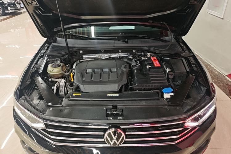 Used Volkswagen Magotan 2020 330TSI DSG Luxury Edition Engine Bay