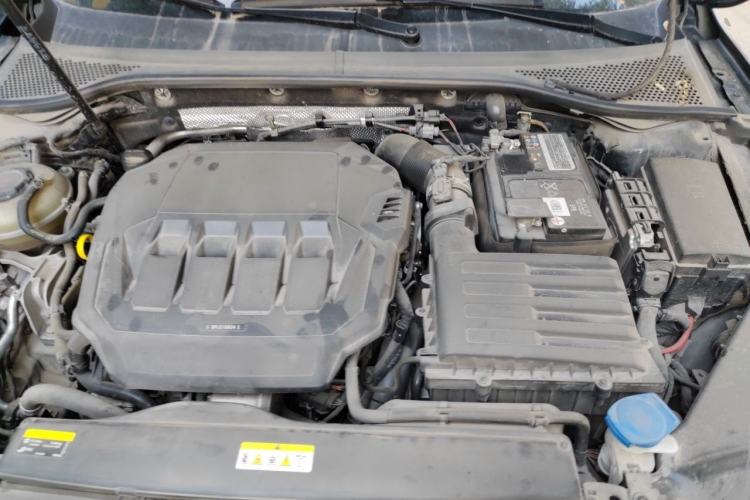 Used Volkswagen Magotan 2020 330TSI DSG Luxury Edition Engine Bay