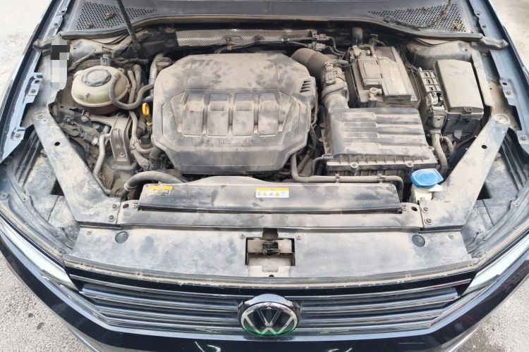 Used Volkswagen Magotan 2020 330TSI DSG Luxury Edition Engine Bay