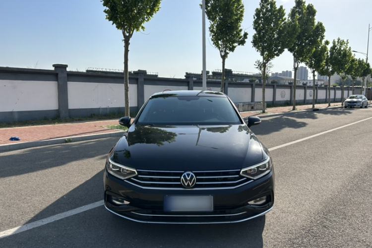 Used Volkswagen Magotan 2020 330TSI DSG Luxury Edition Exterior 1