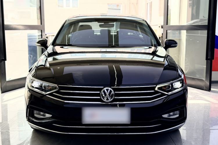 Used Volkswagen Magotan 2020 330TSI DSG Luxury Edition Exterior 1