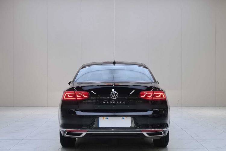 Used Volkswagen Magotan 2020 330TSI DSG Leading Model Exterior 1
