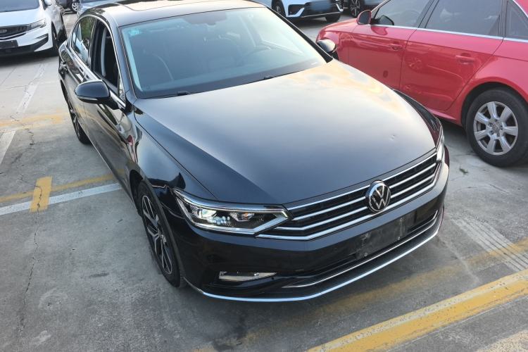 Used Volkswagen Magotan 2020 330TSI DSG Leading Model Exterior 1