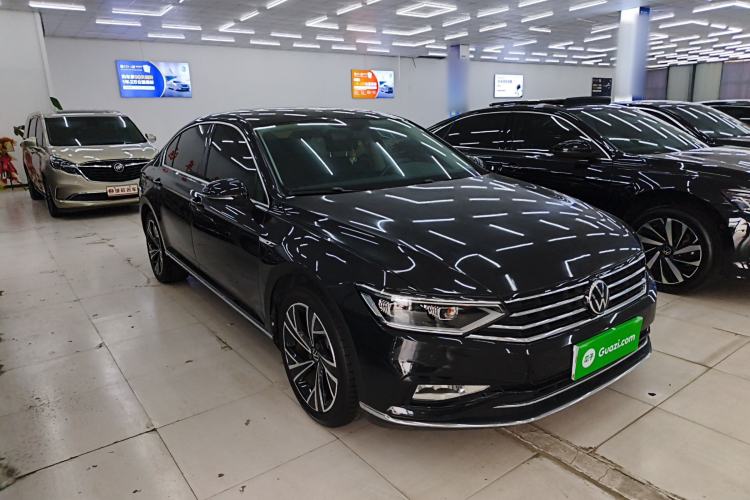 Used Volkswagen Magotan 2020 330TSI DSG Luxury Edition Exterior 1