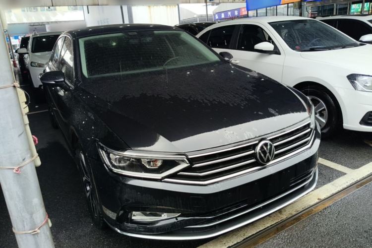 Used Volkswagen Magotan 2020 330TSI DSG Leading Model Exterior 1