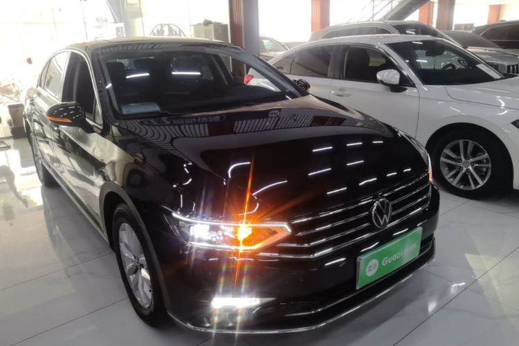 Used Volkswagen Magotan 2020 280TSI DSG Comfort Edition Exterior 1