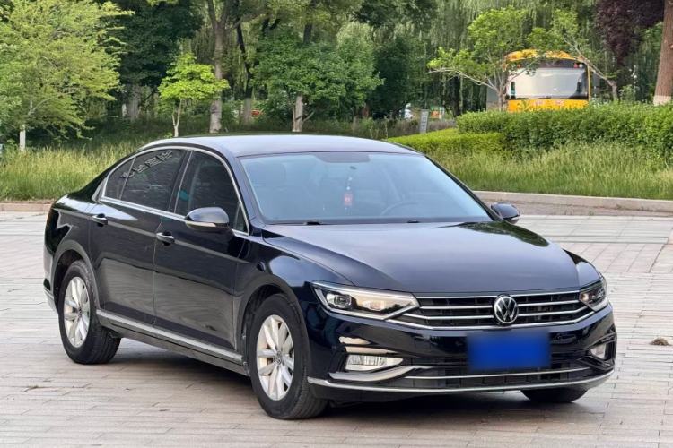 Used Volkswagen Magotan 2020 280TSI DSG Comfort Edition Exterior 1