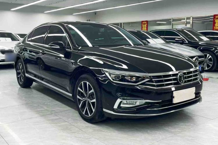 Used Volkswagen Magotan 2020 330TSI DSG Leading Model Exterior 1