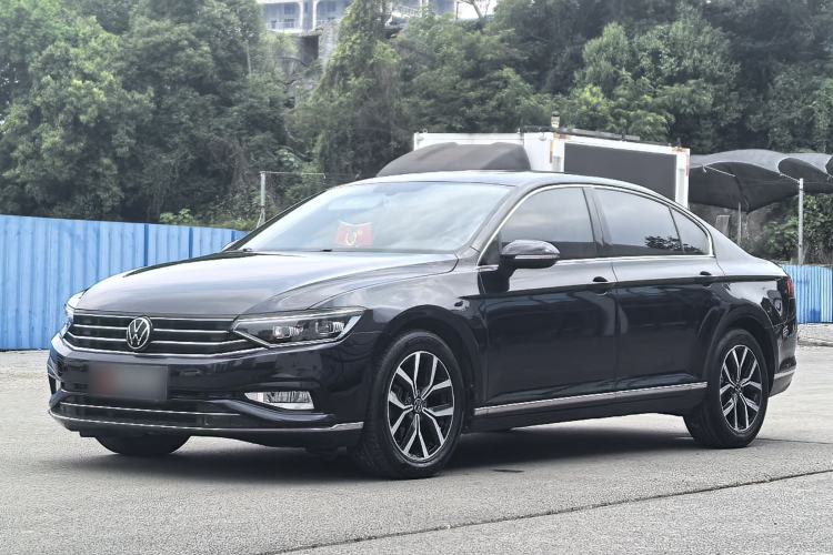 Used Volkswagen Magotan 2020 330TSI DSG Leading Model Exterior 1