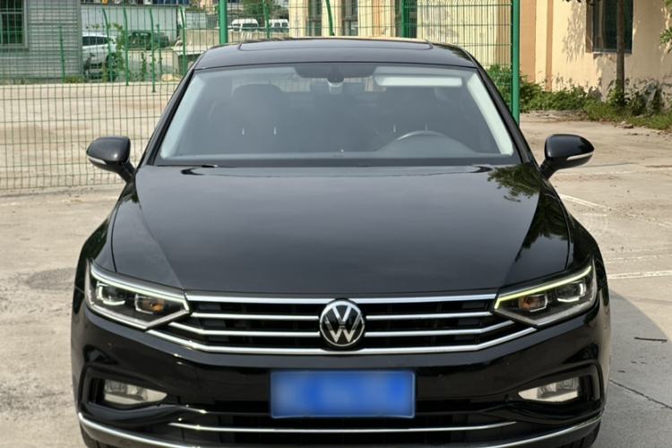 Used Volkswagen Magotan 2020 330TSI DSG Leading Model Exterior 1