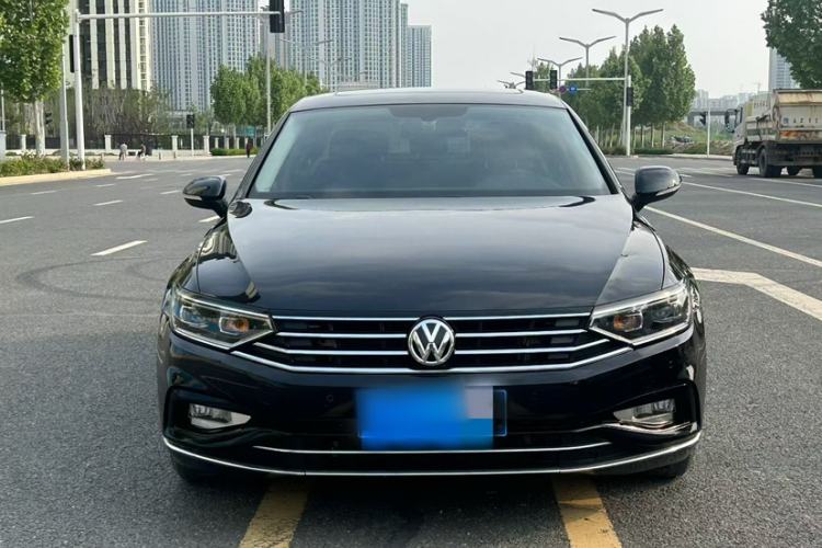 Used Volkswagen Magotan 2020 330TSI DSG Luxury Edition Exterior 1