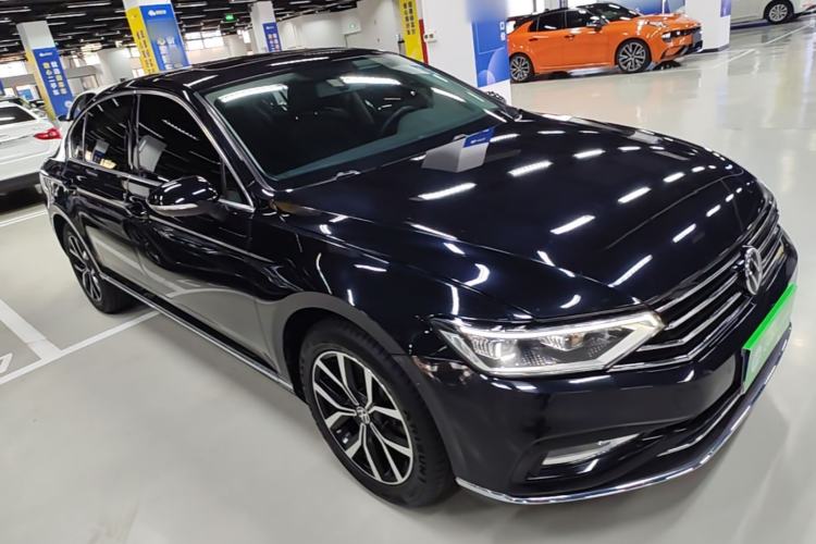 Used Volkswagen Magotan 2020 280TSI DSG Comfort Edition Exterior 1