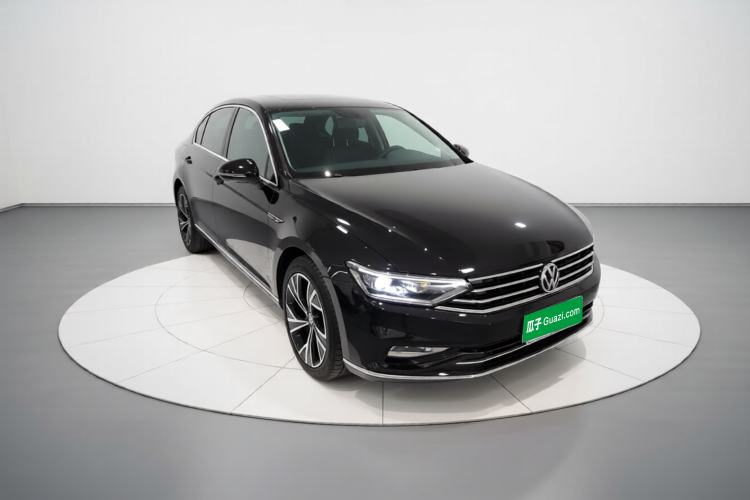 Used Volkswagen Magotan 2020 330TSI DSG Luxury Edition Exterior 1