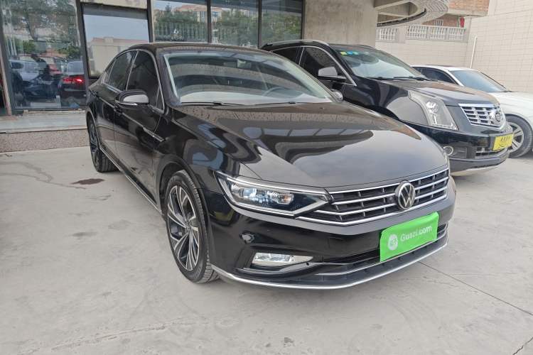 Used Volkswagen Magotan 2020 330TSI DSG Leading Model Exterior 1
