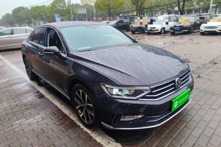 Used Volkswagen Magotan 2020 330TSI DSG Leading Model Exterior 1