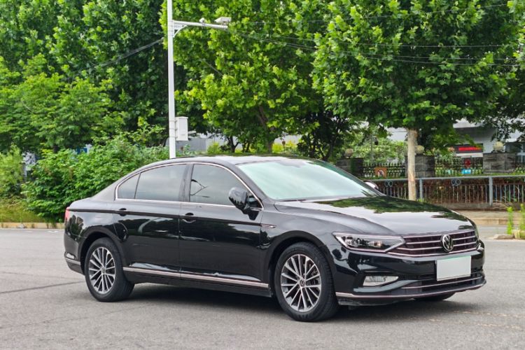 Used Volkswagen Magotan 2020 330TSI DSG Luxury Edition Exterior 1