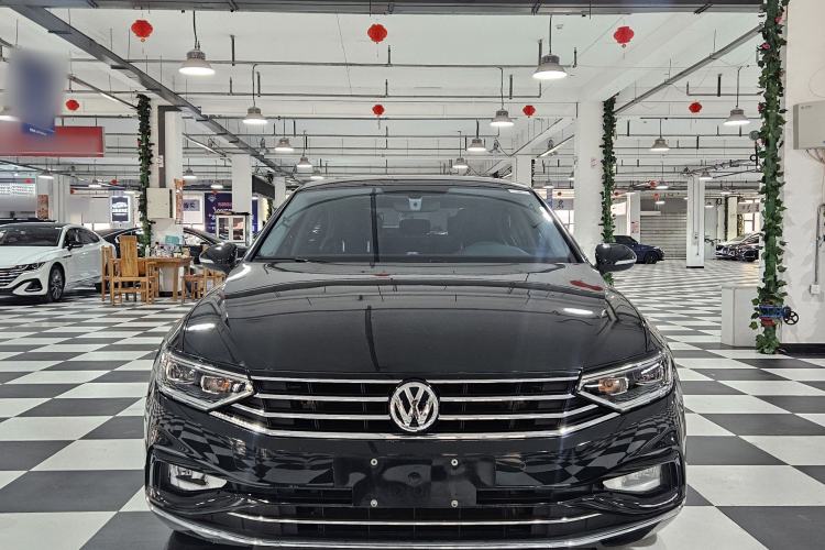Used Volkswagen Magotan 2020 330TSI DSG Luxury Edition Exterior 1