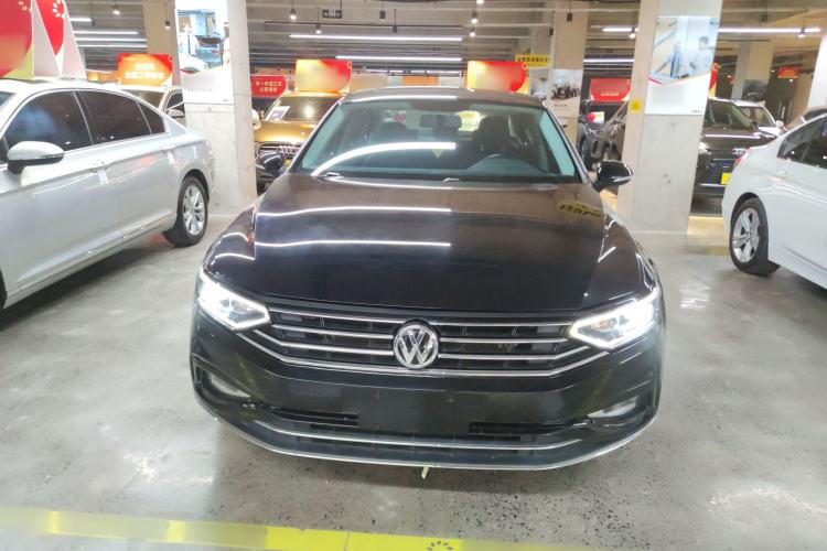 Used Volkswagen Magotan 2020 280TSI DSG Comfort Edition Exterior 1