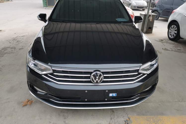 Used Volkswagen Magotan 2020 280TSI DSG Comfort Edition Exterior 1