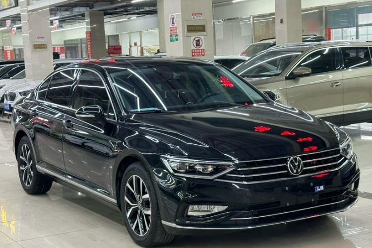 Used Volkswagen Magotan 2020 330TSI DSG Leading Model Exterior 1