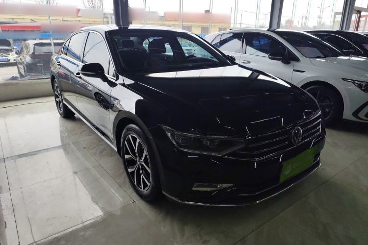 Used Volkswagen Magotan 2020 330TSI DSG Leading Model Exterior 1