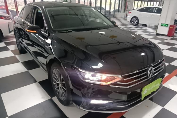 Used Volkswagen Magotan 2020 330TSI DSG Luxury Edition Exterior 1