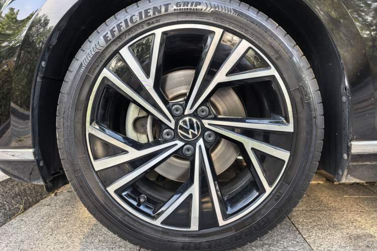 Used Volkswagen Magotan 2020 330TSI DSG Luxury Edition Exterior 12