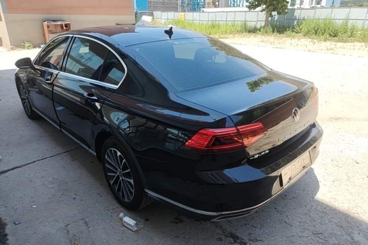 Used Volkswagen Magotan 2020 330TSI DSG Leading Model Exterior 2