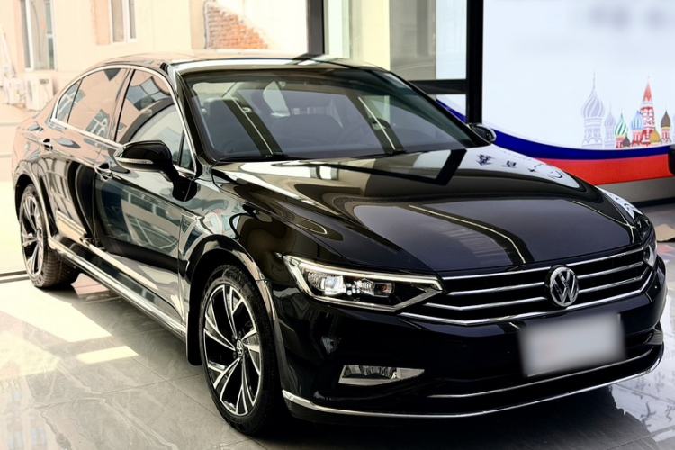 Used Volkswagen Magotan 2020 330TSI DSG Luxury Edition Exterior 2
