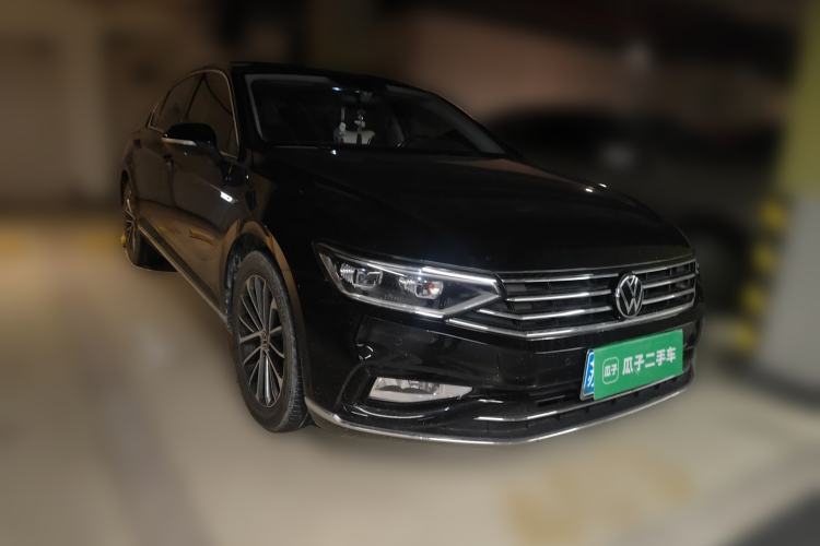 Used Volkswagen Magotan 2020 330TSI DSG Luxury Edition Exterior 2