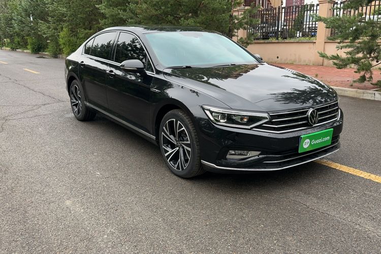 Used Volkswagen Magotan 2020 330TSI DSG Luxury Edition Exterior 2