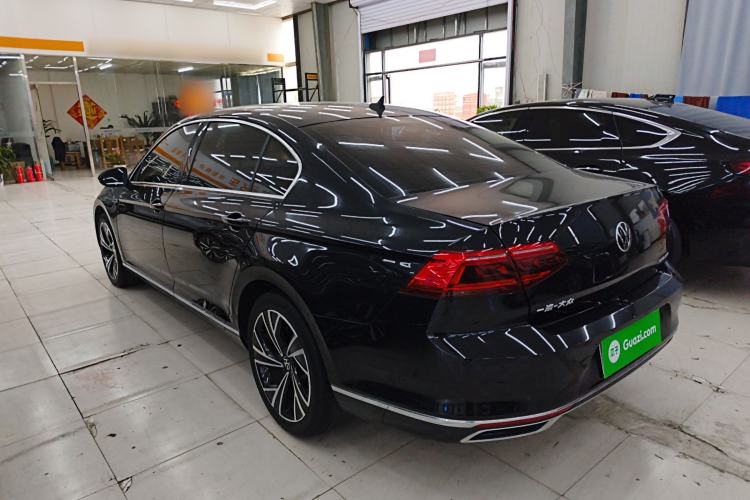 Used Volkswagen Magotan 2020 330TSI DSG Luxury Edition Exterior 2