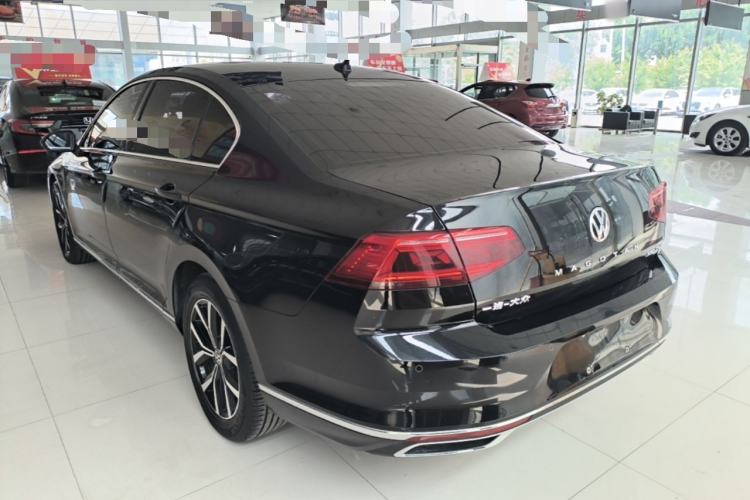 Used Volkswagen Magotan 2020 330TSI DSG Leading Model Exterior 2