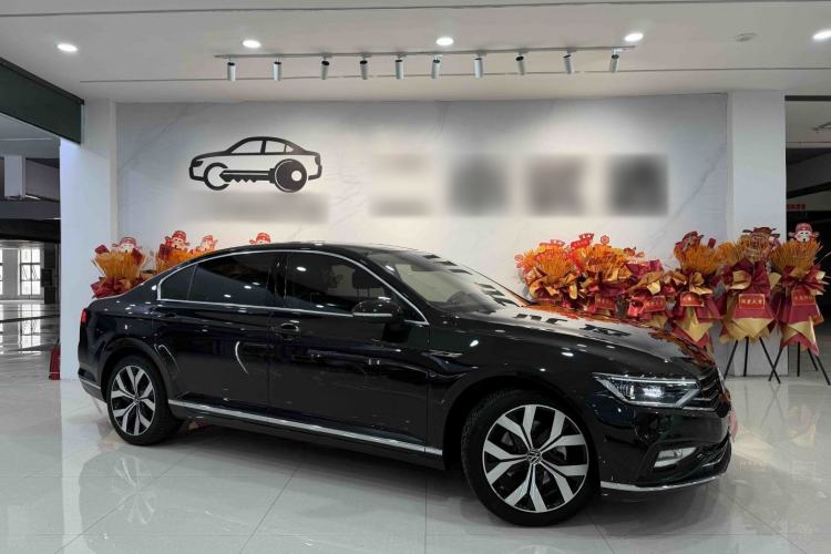 Used Volkswagen Magotan 2020 330TSI DSG Luxury Edition Exterior 2