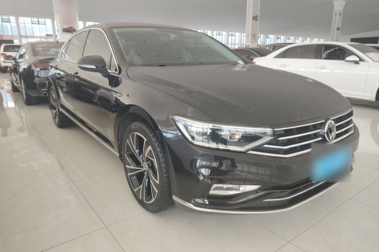 Used Volkswagen Magotan 2020 330TSI DSG Luxury Edition Exterior 2