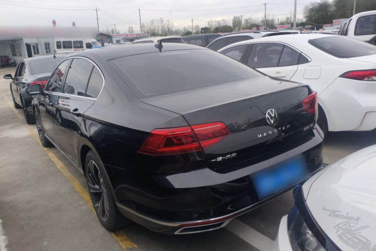 Used Volkswagen Magotan 2020 330TSI DSG Luxury Edition Exterior 2