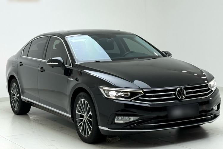 Used Volkswagen Magotan 2020 330TSI DSG Luxury Edition Exterior 2