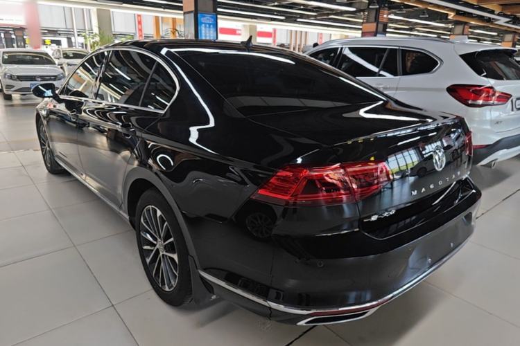 Used Volkswagen Magotan 2020 330TSI DSG Luxury Edition Exterior 2